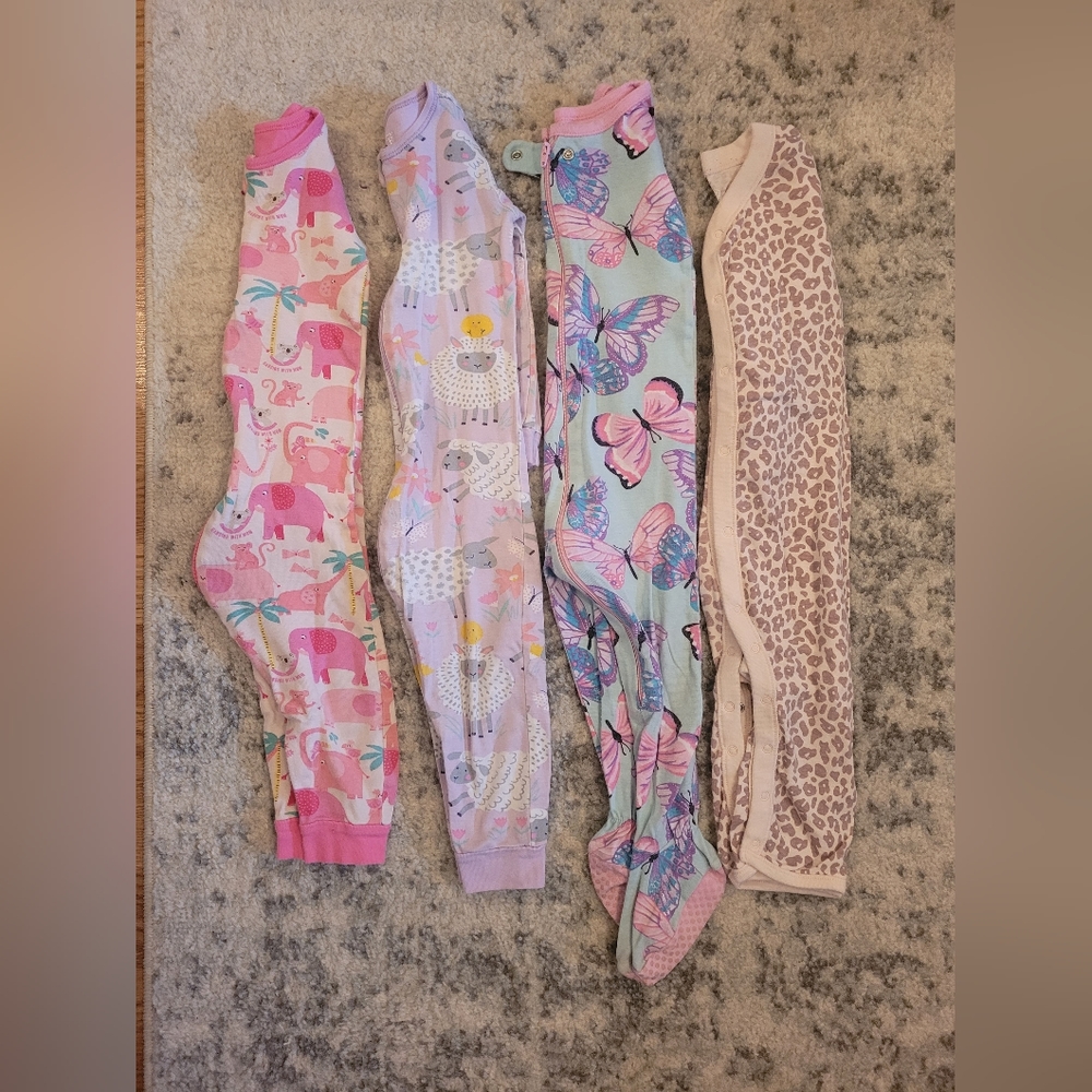 4 pairs of 18-24 month girl pajamas